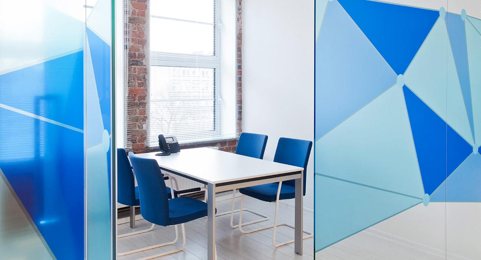 14-projekt-wnetrza-biura-sap-w-gliwicach-good-time-design