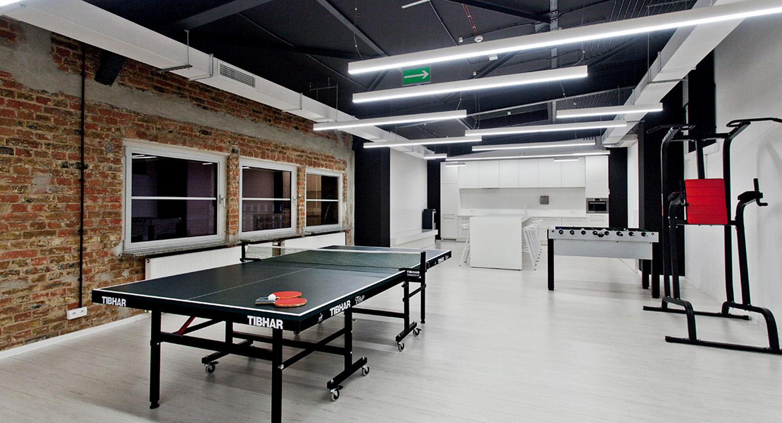 20-projekt-wnetrza-biura-sap-w-gliwicach-good-time-design